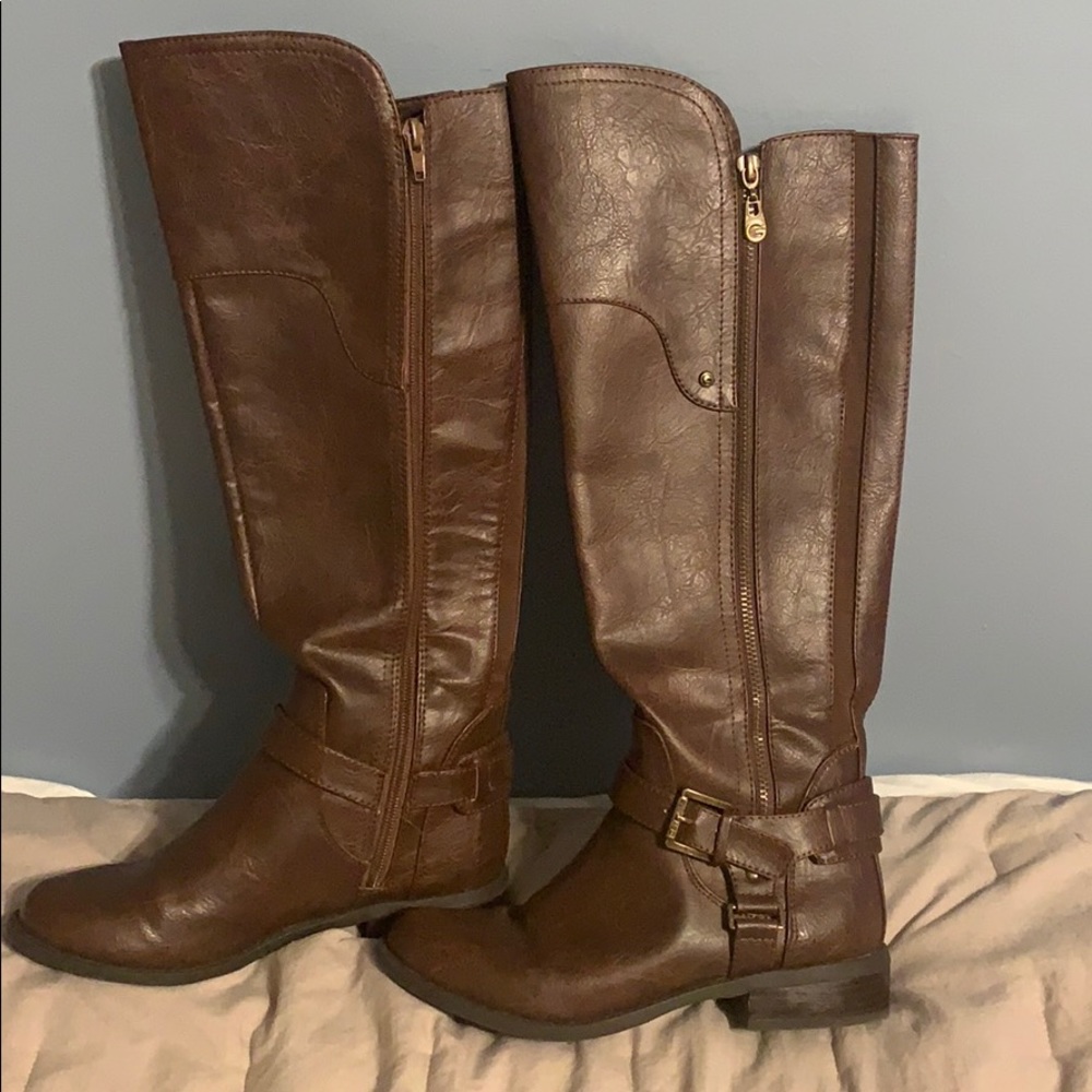 Size 6 Brown Boots